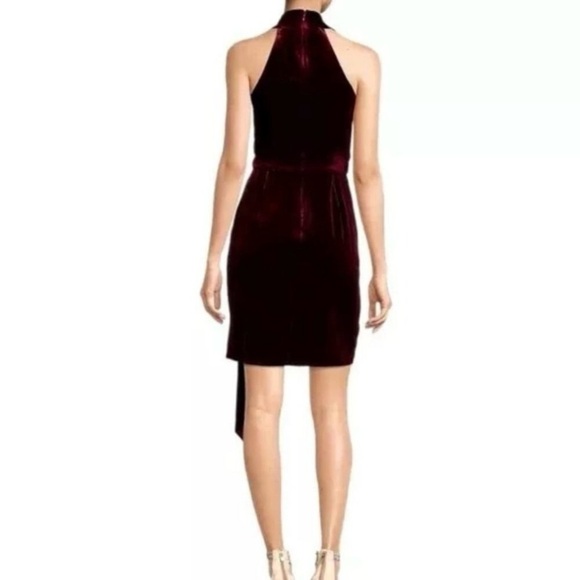 Belle Badgley Mischka Burgundy Halter Sheath asymmetrical Cocktail Dress. Size 6 - Picture 2 of 16